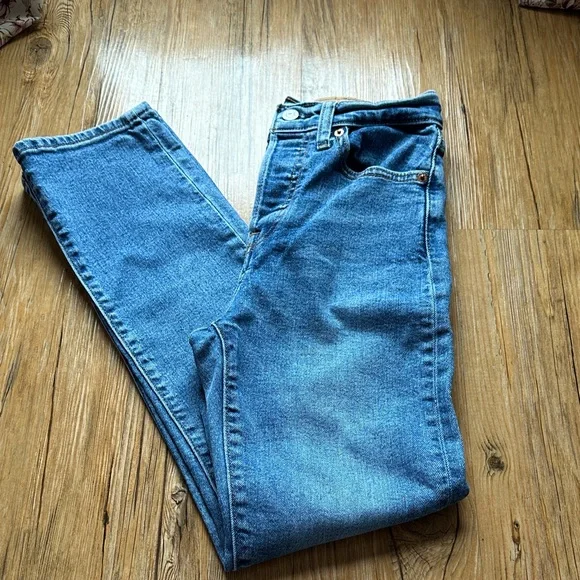 Levi's Wedgie Straight Fit Denim Jeans sz 25 - Picture 2 of 8